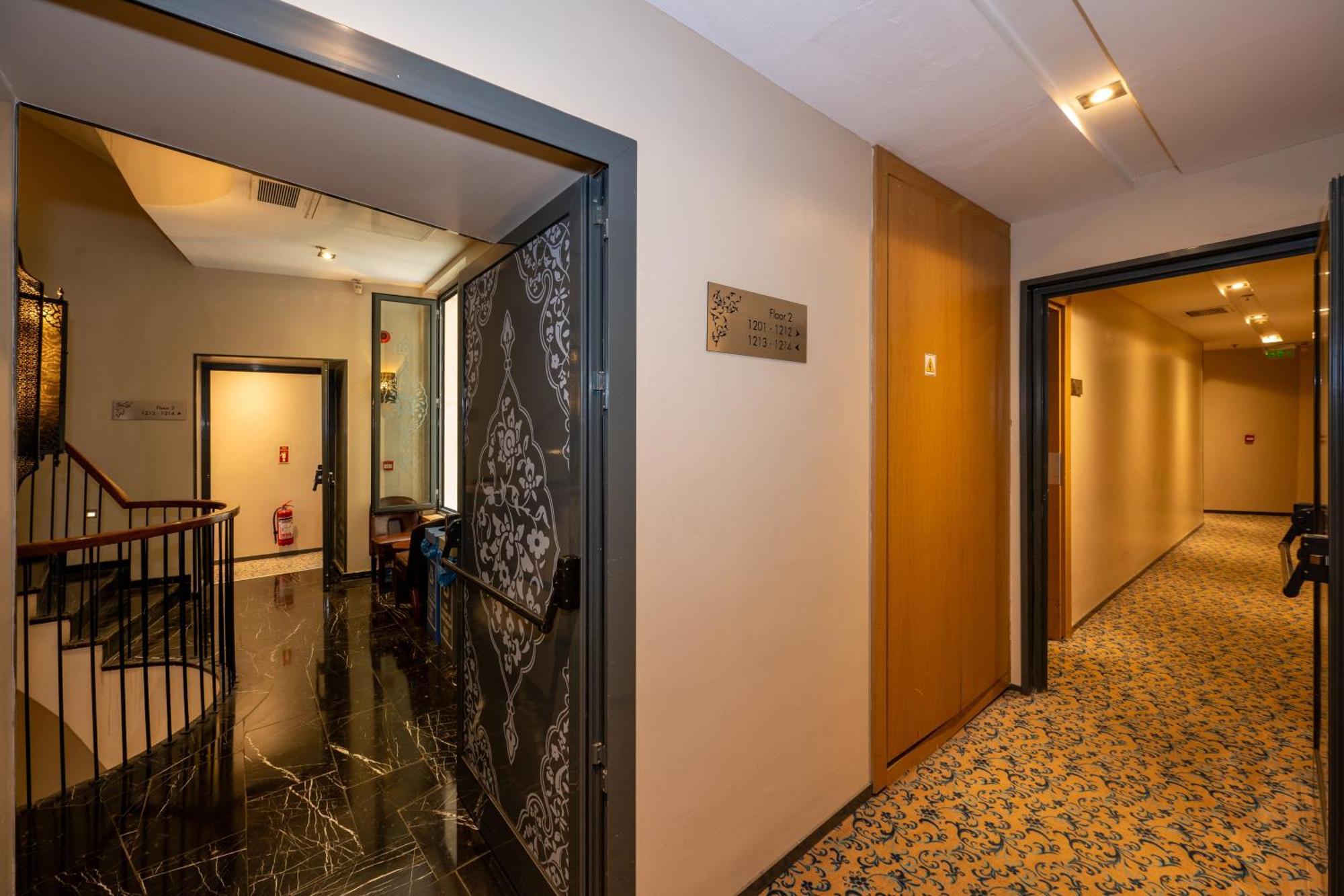 Pera Tulip Hotel & Spa Стамбул Экстерьер фото